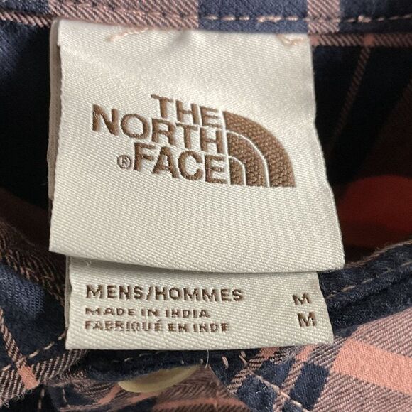 The North Face Men's Medium Plaid Button-Up Long Sleeve Shirt, Navy Blue & Pink - Picture 7 of 12